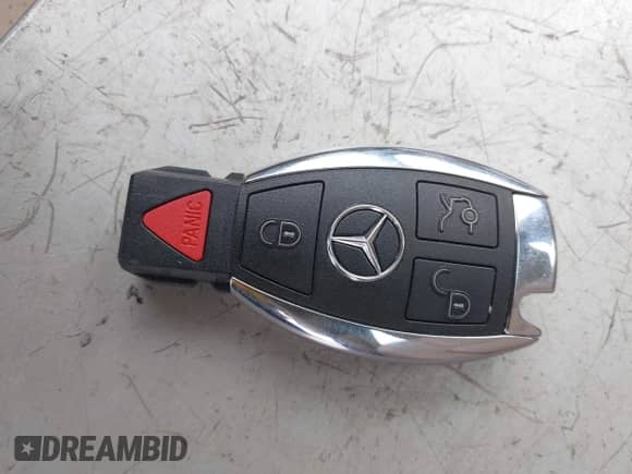 2013 Mercedes-Benz C 250 Sport с VIN WDDGF4HB1DA801164, выставлен на аукционе IAAI как лот 43053763 с пробегом 46 744 миль миль и . История ставок и продаж доступна на DreamBid. Изображение 11.