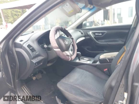 2016 Nissan Altima S with VIN 1N4AL3AP3GN312731, listed as a IAAI auction lot 43405890 with 205,990 mi miles and . Bid and sale history available at DreamBid. Image 5.