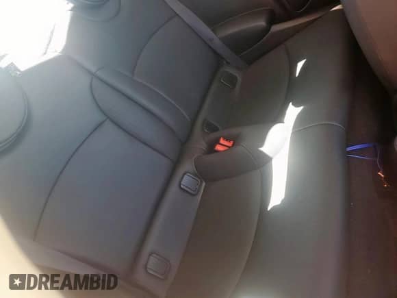 2012 MINI Hardtop S с VIN WMWSV3C56CTY28508, выставлен на аукционе Copart как лот 57434945 с пробегом 104 182 миль миль и Чистый • Clean title. История ставок и продаж доступна на DreamBid. Изображение 10.