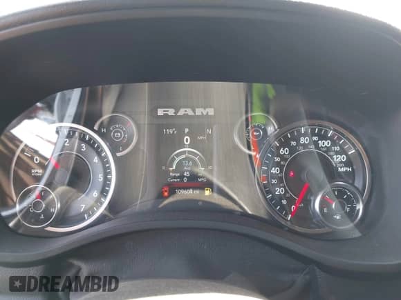 2021 Ram 1500 Lone Star z VIN 1C6RREFT4MN609345, wystawiony jako IAAI lot #42737182 z przebiegiem 109 604 mil mil oraz . Historia ofert i sprzedaży dostępna na DreamBid. Obrazek 7.