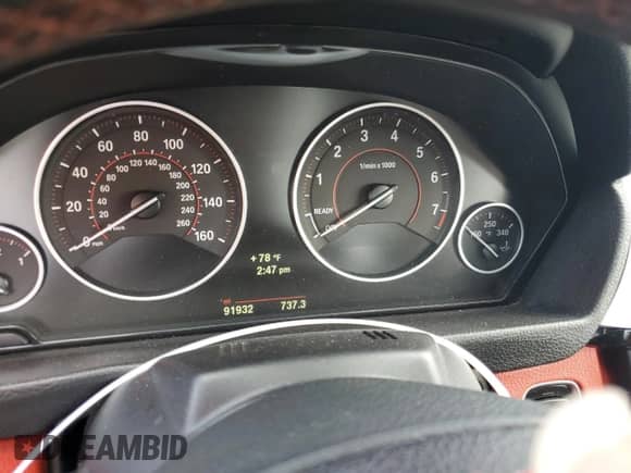 2014 BMW 4 Series 428i xDrive с VIN WBA3T1C58EPS98682, выставлен на аукционе Copart как лот 86609314 с пробегом 91 932 миль миль и Списание • Salvage title. История ставок и продаж доступна на DreamBid. Изображение 9.