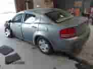 2009 Dodge Avenger SE z VIN 1B3LC46B29N519640, wystawiony jako IAAI lot #43136158 z przebiegiem 233 688 mil mil oraz . Historia ofert i sprzedaży dostępna na DreamBid. Obrazek 3.