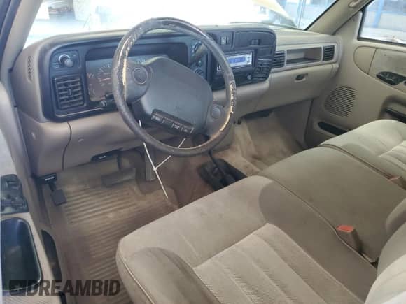 1996 Dodge 1500 с VIN 1B7HF16ZXTS507817, выставлен на аукционе Copart как лот 68597085 с пробегом 200 233 миль миль и Чистый • Clean title. История ставок и продаж доступна на DreamBid. Изображение 8.