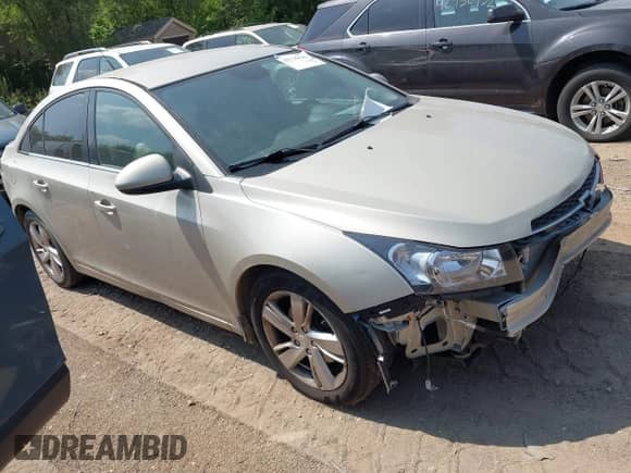 2014 Chevrolet Cruze Diesel with VIN 1G1P75SZXE7307928, listed as a IAAI auction lot 42739646 with 200,098 mi miles and . Bid and sale history available at DreamBid. Image 1.