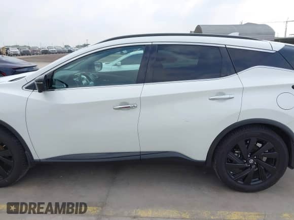 2018 Nissan Murano SV z VIN 5N1AZ2MG4JN154689, wystawiony jako IAAI lot #42287787 z przebiegiem 92 449 mil mil oraz . Historia ofert i sprzedaży dostępna na DreamBid. Obrazek 14.