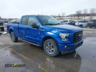 2017 Ford F-150 XL z VIN 1FTEX1EP9HKC95502, wystawiony jako IAAI lot #41731718 z przebiegiem 181 487 mil mil oraz . Historia ofert i sprzedaży dostępna na DreamBid. Obrazek 1.