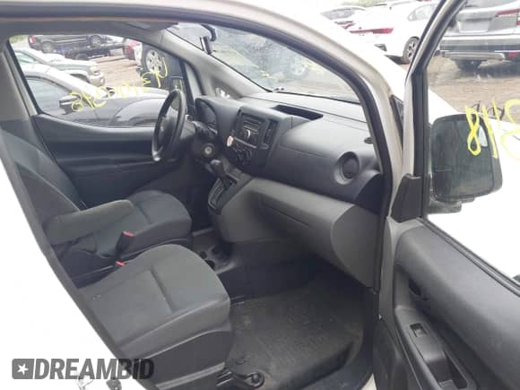 2015 Chevrolet City Express Cargo LS с VIN 3N63M0YN5FK718384, выставлен на аукционе IAAI как лот 43106348 с пробегом 85 382 миль миль и . История ставок и продаж доступна на DreamBid. Изображение 5.