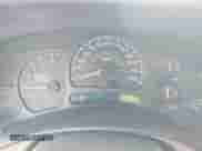 2005 Chevrolet Silverado 1500 LS z VIN 2GCEC13T751366249, wystawiony jako IAAI lot #41986002 z przebiegiem 194 795 mil mil oraz . Historia ofert i sprzedaży dostępna na DreamBid. Obrazek 7.