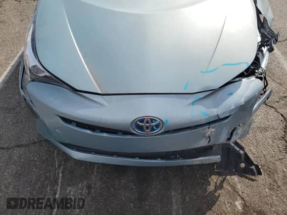 2016 Toyota Prius Three Touring z VIN JTDKARFUXG3511762, wystawiony jako Copart lot #80339845 z przebiegiem 104 835 mil mil oraz Szkoda całkowita • Salvage title. Historia ofert i sprzedaży dostępna na DreamBid. Obrazek 11.