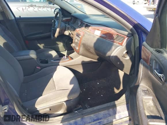 2007 Chevrolet Impala LT с VIN 2G1WT58K279168039, выставлен на аукционе IAAI как лот 43353347 с пробегом 186 577 миль миль и . История ставок и продаж доступна на DreamBid. Изображение 5.