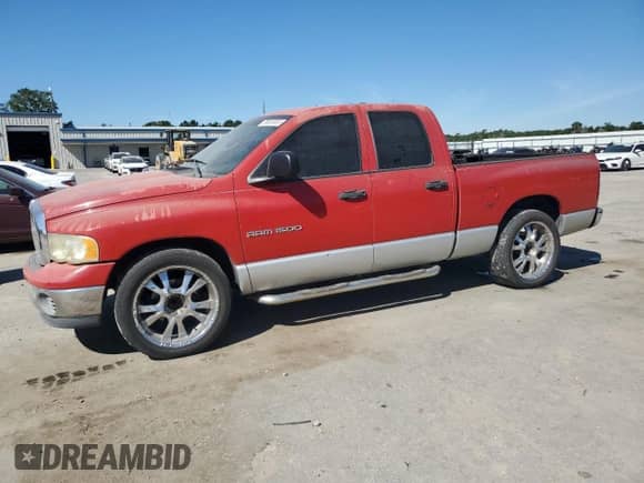 2003 Dodge 1500 ST z VIN 1D7HA18Z13S208833, wystawiony jako Copart lot #89812655 z przebiegiem 176 085 mil mil oraz Czysty tytuł • Clean title. Historia ofert i sprzedaży dostępna na DreamBid. Obrazek 1.