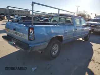 1996 Chevrolet Silverado 3500 с VIN 1GCGC33R1TF001516, выставлен на аукционе Copart как лот 42271185 с пробегом 221 990 миль миль и Чистый • Clean title. История ставок и продаж доступна на DreamBid. Изображение 3.