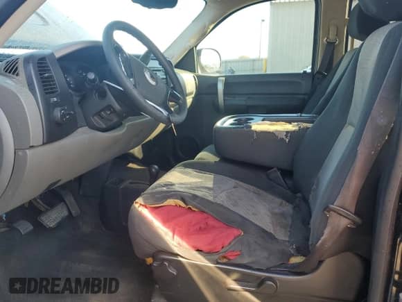 2008 GMC Sierra 1500 SL with VIN 2GTEK13C081163176, listed as a Copart auction lot 47055915 with 290,430 mi miles and Salvage title. Bid and sale history available at DreamBid. Image 7.