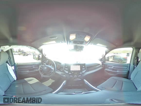 2025 Ram 1500 Big Horn z VIN 1C6RREFG8SN557170, wystawiony jako Copart lot #58267285 z przebiegiem 6 848 mil mil oraz Szkoda całkowita • Salvage title. Historia ofert i sprzedaży dostępna na DreamBid. Obrazek 14.