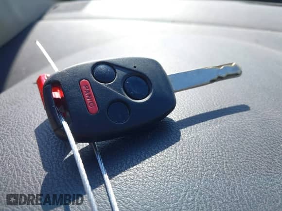 2003 Honda Accord EX с VIN 1HGCM82743A037336, выставлен на аукционе IAAI как лот 41152193 с пробегом 323 807 миль миль и . История ставок и продаж доступна на DreamBid. Изображение 11.