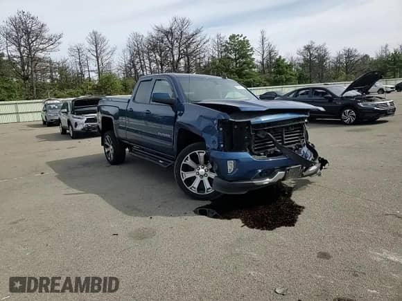 2018 Chevrolet Silverado 1500 LT с VIN 1GCVKREC0JZ169343, выставлен на аукционе Copart как лот 83843755 с пробегом 131 855 миль миль и Списание • Salvage title. История ставок и продаж доступна на DreamBid. Изображение 14.
