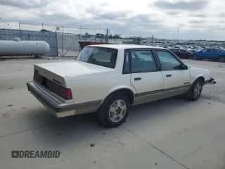 1988 Chevrolet Celebrity с VIN 1G1AW51W2J6260846, выставлен на аукционе Copart как лот 64575285 с пробегом 105 014 миль миль и Списание • Salvage title. История ставок и продаж доступна на DreamBid. Изображение 3.