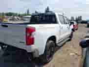2022 Chevrolet Silverado 1500 RST with VIN 2GCUDEED3N1504021, listed as a IAAI auction lot 42843198 with 33,771 mi miles and . Bid and sale history available at DreamBid. Image 4.