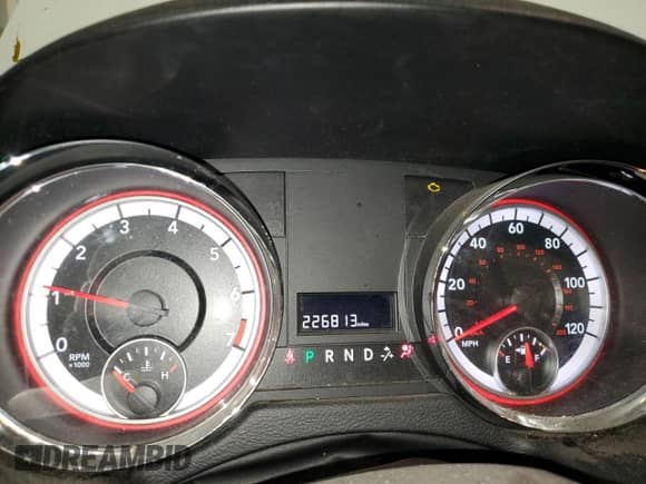 2015 Dodge Grand Caravan American Value with VIN 2C4RDGBG3FR705159, listed as a Copart auction lot 87060515 with 226,813 mi miles and Salvage title. Bid and sale history available at DreamBid. Image 9.