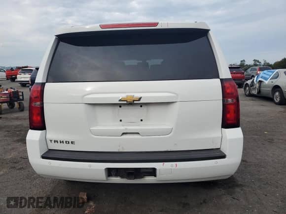 2015 Chevrolet Tahoe LS с VIN 1GNSKAKC5FR517788, выставлен на аукционе Copart как лот 71983855 с пробегом 151 540 миль миль и Списание • Salvage title. История ставок и продаж доступна на DreamBid. Изображение 6.