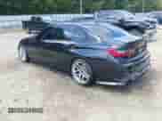 2022 BMW 3 Series M340i z VIN 3MW5U7J06N8C25602, wystawiony jako IAAI lot #43132526 z przebiegiem 73 771 mil mil oraz . Historia ofert i sprzedaży dostępna na DreamBid. Obrazek 3.