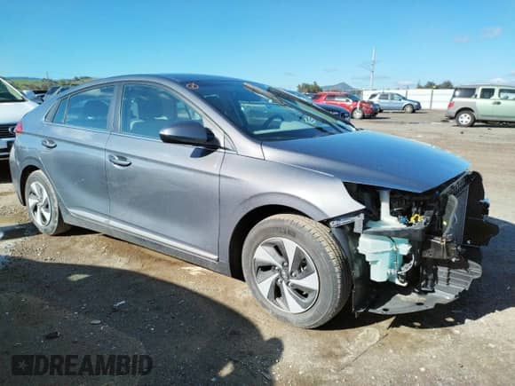 2017 Hyundai Ioniq SEL z VIN KMHC75LC1HU058145, wystawiony jako Copart lot #37530343 z przebiegiem 39 804 mil mil oraz . Historia ofert i sprzedaży dostępna na DreamBid. Obrazek 4.