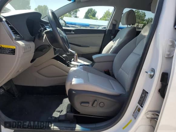 2017 Hyundai Tucson Sport with VIN KM8J33A23HU479284, listed as a Copart auction lot 69755405 with Not provided miles and Salvage title. Bid and sale history available at DreamBid. Image 7.