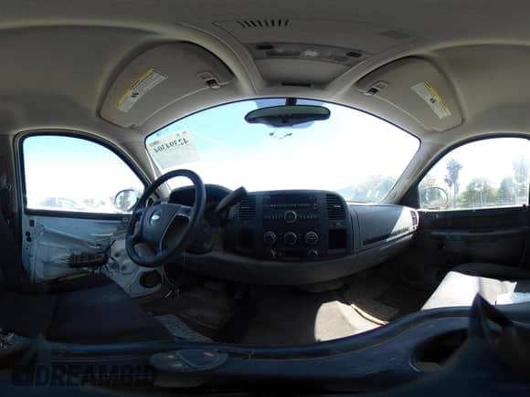 2012 Chevrolet Silverado 1500 LS z VIN 3GCPCREA5CG195542, wystawiony jako IAAI lot #42394304 z przebiegiem 246 628 mil mil oraz . Historia ofert i sprzedaży dostępna na DreamBid. Obrazek 19.
