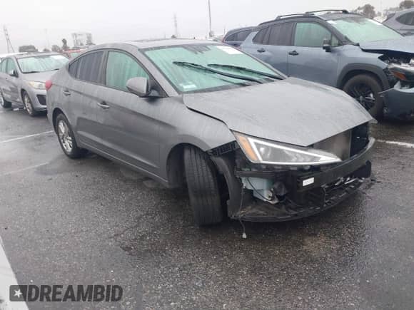 2019 Hyundai Elantra Value Edition z VIN 5NPD84LF0KH428500, wystawiony jako IAAI lot #41522735 z przebiegiem 39 390 mil mil oraz . Historia ofert i sprzedaży dostępna na DreamBid. Obrazek 1.