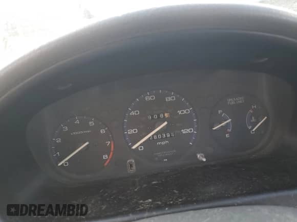 1997 Honda Civic z VIN JHMEJ8547VS002240, wystawiony jako Copart lot #47210845 z przebiegiem 280 397 mil mil oraz Szkoda całkowita • Salvage title. Historia ofert i sprzedaży dostępna na DreamBid. Obrazek 9.