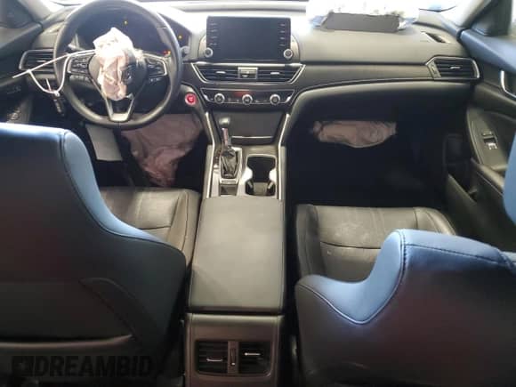 2018 Honda Accord EX-L с VIN 1HGCV1F51JA027972, выставлен на аукционе Copart как лот 84750665 с пробегом 94 882 миль миль и Списание • Salvage title. История ставок и продаж доступна на DreamBid. Изображение 8.