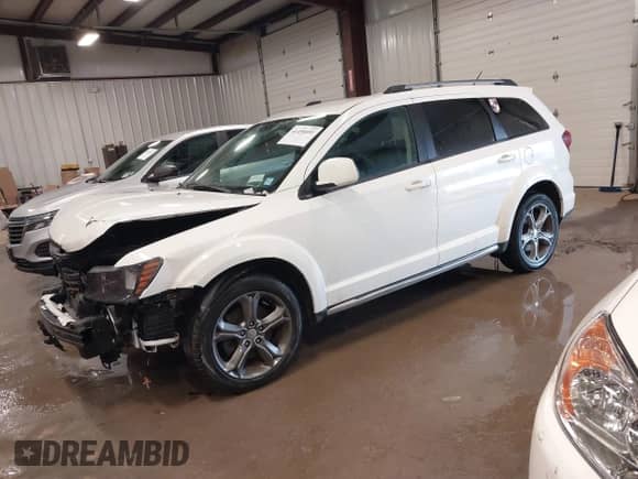 2016 Dodge Journey Crossroad Plus с VIN 3C4PDCGG9GT226042, выставлен на аукционе IAAI как лот 41456051 с пробегом 152 280 миль миль и . История ставок и продаж доступна на DreamBid. Изображение 17.