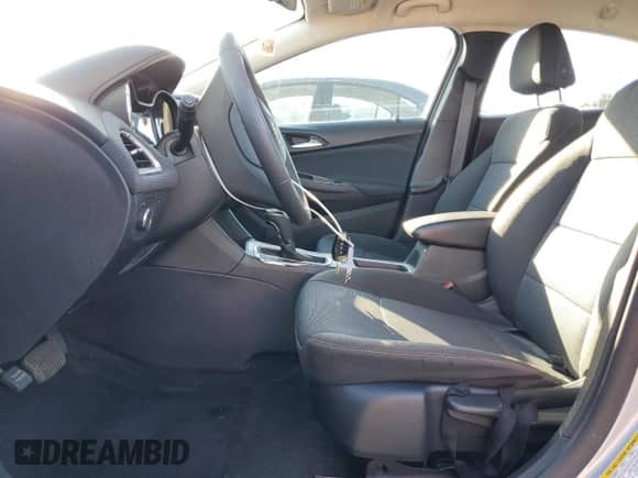 2017 Chevrolet Cruze LS с VIN 1G1BC5SM0H7280091, выставлен на аукционе Copart как лот 86883105 с пробегом 53 481 миль миль и Списание • Salvage title. История ставок и продаж доступна на DreamBid. Изображение 7.