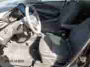 2020 Chevrolet Spark LT z VIN KL8CD6SA0LC450690, wystawiony jako Copart lot #81127085 z przebiegiem 82 406 mil mil oraz Szkoda całkowita • Salvage title. Historia ofert i sprzedaży dostępna na DreamBid. Obrazek 7.