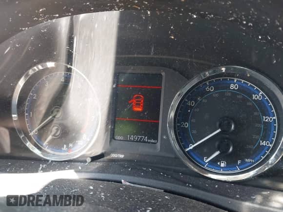 2019 Toyota Corolla LE с VIN 2T1BURHE2KC171424, выставлен на аукционе IAAI как лот 43159618 с пробегом 149 774 миль миль и . История ставок и продаж доступна на DreamBid. Изображение 7.