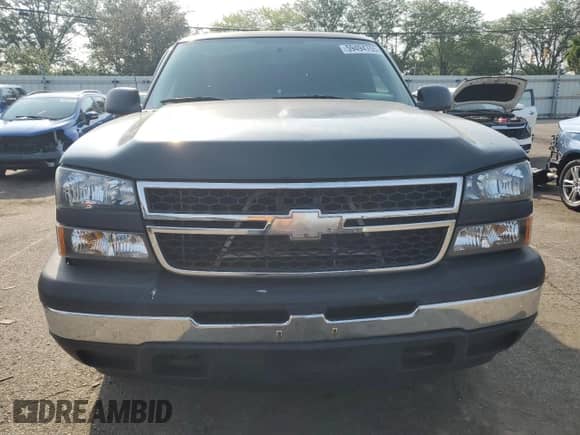2006 Chevrolet Silverado 1500 LT1 with VIN 1GCEK19V26Z295093, listed as a Copart auction lot 59494755 with 102,382 mi miles and Salvage title. Bid and sale history available at DreamBid. Image 5.