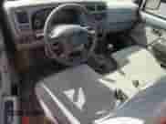 1998 Nissan Frontier XE z VIN 1N6DD21S2WC364538, wystawiony jako Copart lot #62867545 z przebiegiem 261 987 mil mil oraz Szkoda całkowita • Salvage title. Historia ofert i sprzedaży dostępna na DreamBid. Obrazek 8.