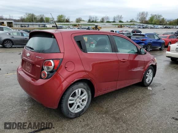 2012 Chevrolet Sonic LT с VIN 1G1JD6SB2C4186589, выставлен на аукционе Copart как лот 51532185 с пробегом Не указан миль и Списание • Salvage title. История ставок и продаж доступна на DreamBid. Изображение 4.