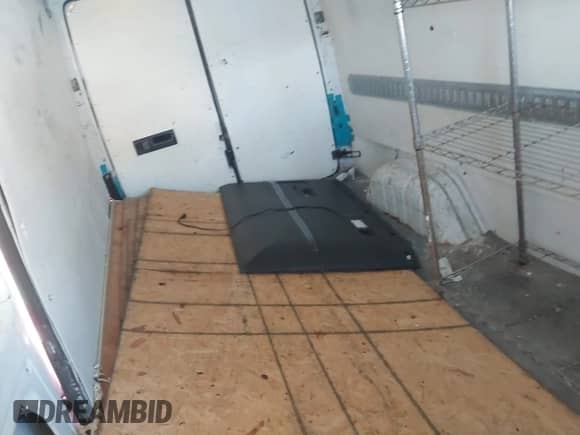 2006 Dodge Sprinter with VIN WD0PD644365929007, listed as a IAAI auction lot 41605041 with 221,956 mi miles and . Bid and sale history available at DreamBid. Image 8.