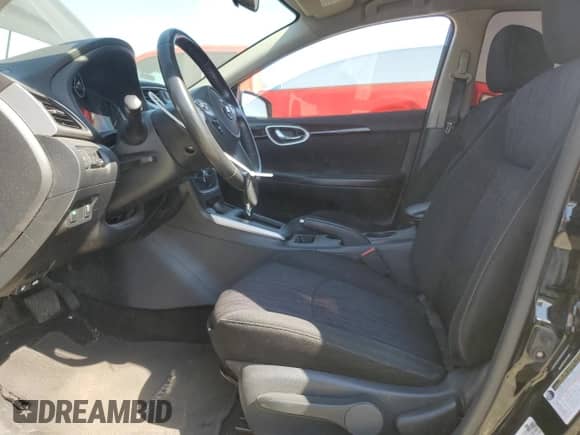 2019 Nissan Sentra SV z VIN 3N1AB7AP8KY371986, wystawiony jako Copart lot #82141025 z przebiegiem 106 750 mil mil oraz Szkoda całkowita • Salvage title. Historia ofert i sprzedaży dostępna na DreamBid. Obrazek 7.