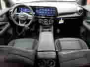 2024 Chevrolet Blazer EV eAWD LT z VIN 3GNKDBRJ1RS253202, wystawiony jako Copart lot #48823735 z przebiegiem 5 314 mil mil oraz Czysty tytuł • Clean title. Historia ofert i sprzedaży dostępna na DreamBid. Obrazek 8.