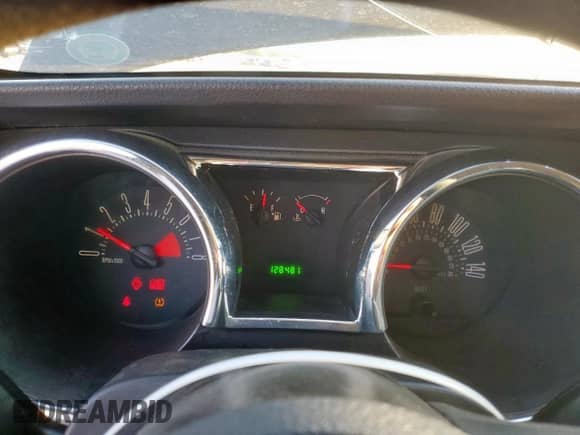 2007 Ford Mustang GT Deluxe с VIN 1ZVFT82H275239465, выставлен на аукционе Copart как лот 62027085 с пробегом 128 481 миль миль и Списание • Salvage title. История ставок и продаж доступна на DreamBid. Изображение 9.