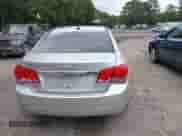2012 Chevrolet Cruze 1LT z VIN 1G1PF5SC6C7374649, wystawiony jako IAAI lot #43128635 z przebiegiem 173 597 mil mil oraz . Historia ofert i sprzedaży dostępna na DreamBid. Obrazek 16.