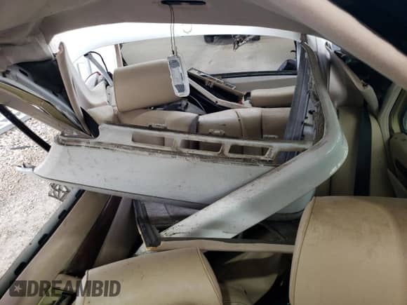 1999 Mercedes-Benz C 230/260/280/320 с VIN WDBHA24G4XA804338, выставлен на аукционе Copart как лот 85703795 с пробегом 189 710 миль миль и Списание • Salvage title. История ставок и продаж доступна на DreamBid. Изображение 10.