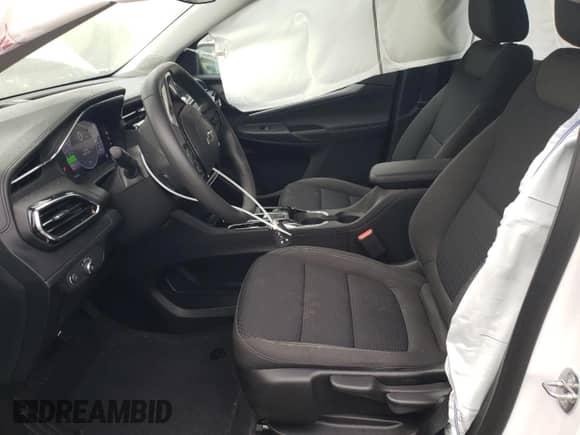 2023 Chevrolet Bolt EUV LT с VIN 1G1FY6S01P4137429, выставлен на аукционе Copart как лот 53047353 с пробегом 1 936 миль миль и . История ставок и продаж доступна на DreamBid. Изображение 7.