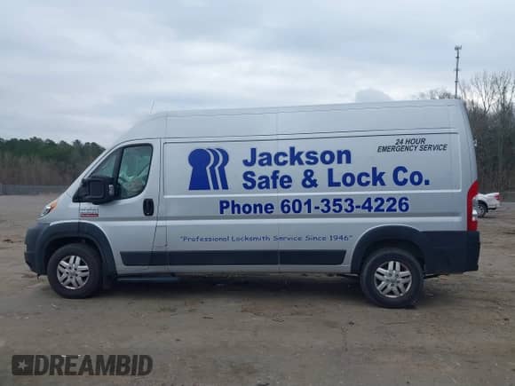 2021 Ram ProMaster z VIN 3C6ERVDG6ME500703, wystawiony jako IAAI lot #41428518 z przebiegiem 70 746 mil mil oraz . Historia ofert i sprzedaży dostępna na DreamBid. Obrazek 15.