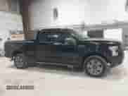 2017 Ford F-150 XL z VIN 1FTEX1EP0HFB72292, wystawiony jako IAAI lot #41649699 z przebiegiem 102 132 mil mil oraz . Historia ofert i sprzedaży dostępna na DreamBid. Obrazek 14.