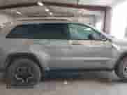 2016 Jeep Grand Cherokee Laredo with VIN 1C4RJFAG6GC366301, listed as a IAAI auction lot 42275011 with 203,133 mi miles and . Bid and sale history available at DreamBid. Image 6.