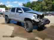 2020 Toyota Tacoma SR5 z VIN 3TMCZ5AN1LM311240, wystawiony jako Copart lot #85188965 z przebiegiem 149 027 mil mil oraz Szkoda całkowita • Salvage title. Historia ofert i sprzedaży dostępna na DreamBid. Obrazek 12.