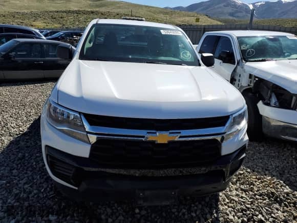 2022 Chevrolet Colorado 4WD Work Truck with VIN 1GCHTBEA9N1304386, listed as a Copart auction lot 53645095 with 37,160 mi miles and Salvage title. Bid and sale history available at DreamBid. Image 5.